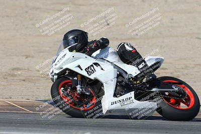 media/Nov-16-2025-Race Pace (Sun) [[8c5fa54630]]/Verified Riders/1-Turns 9 and 10 (925am)/